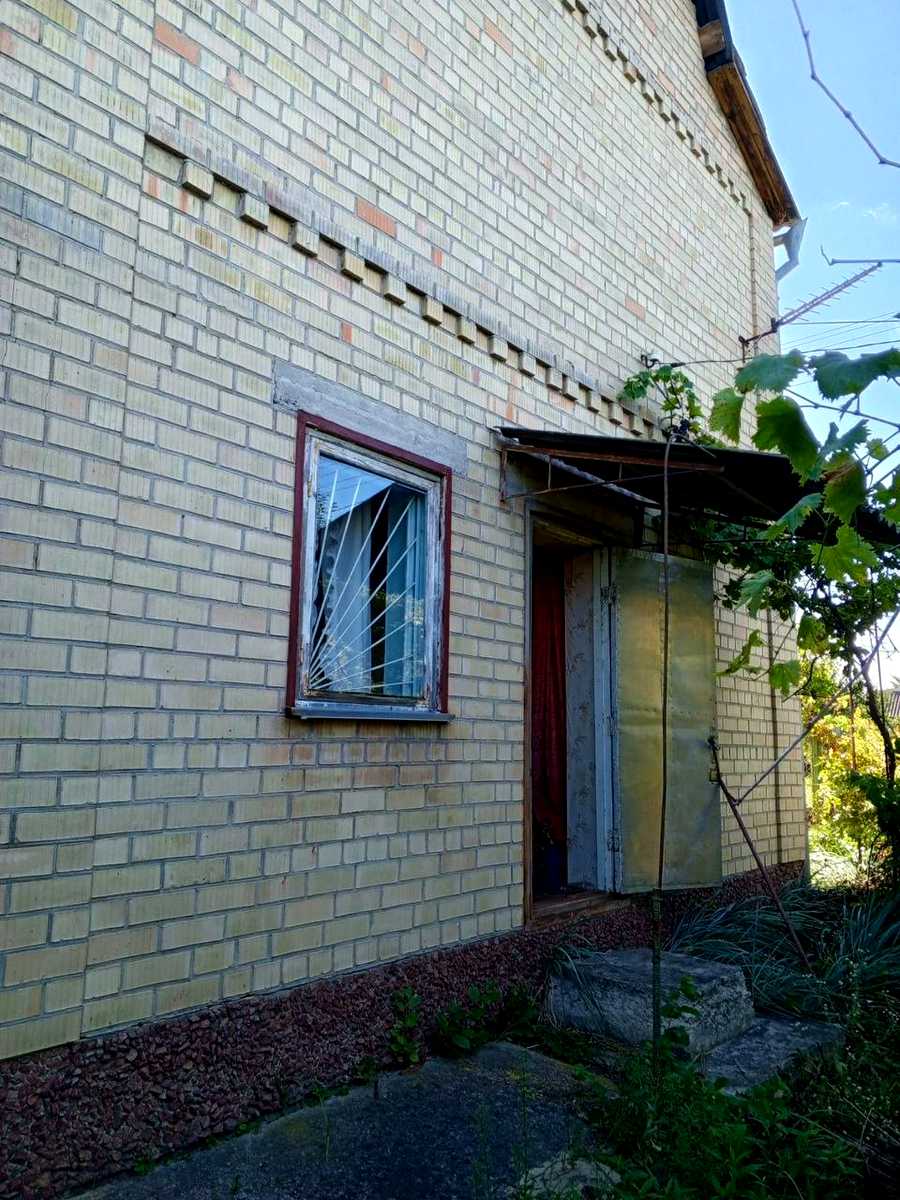 1865975661707246