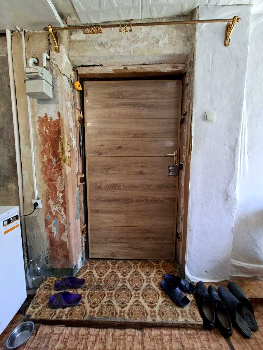 1865978561248343