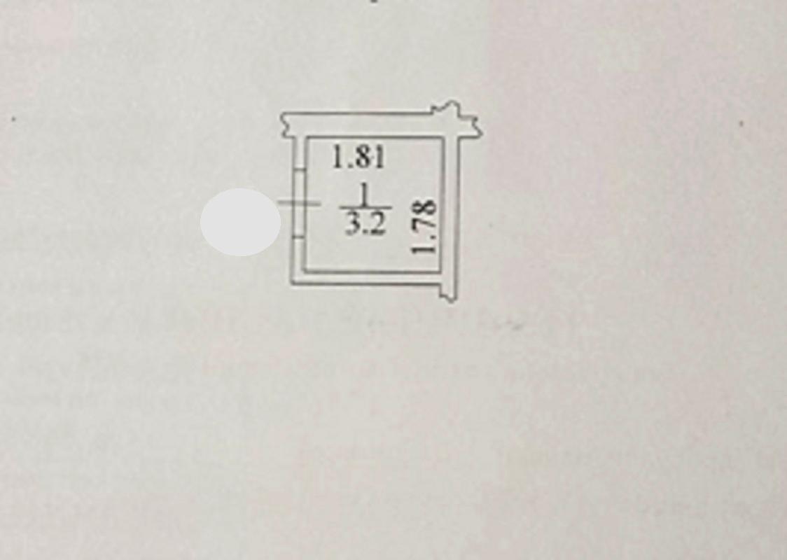 1865989907774608
