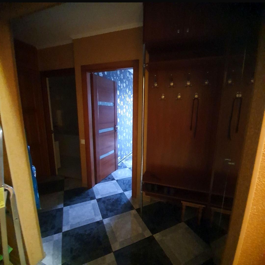 1865996079793460