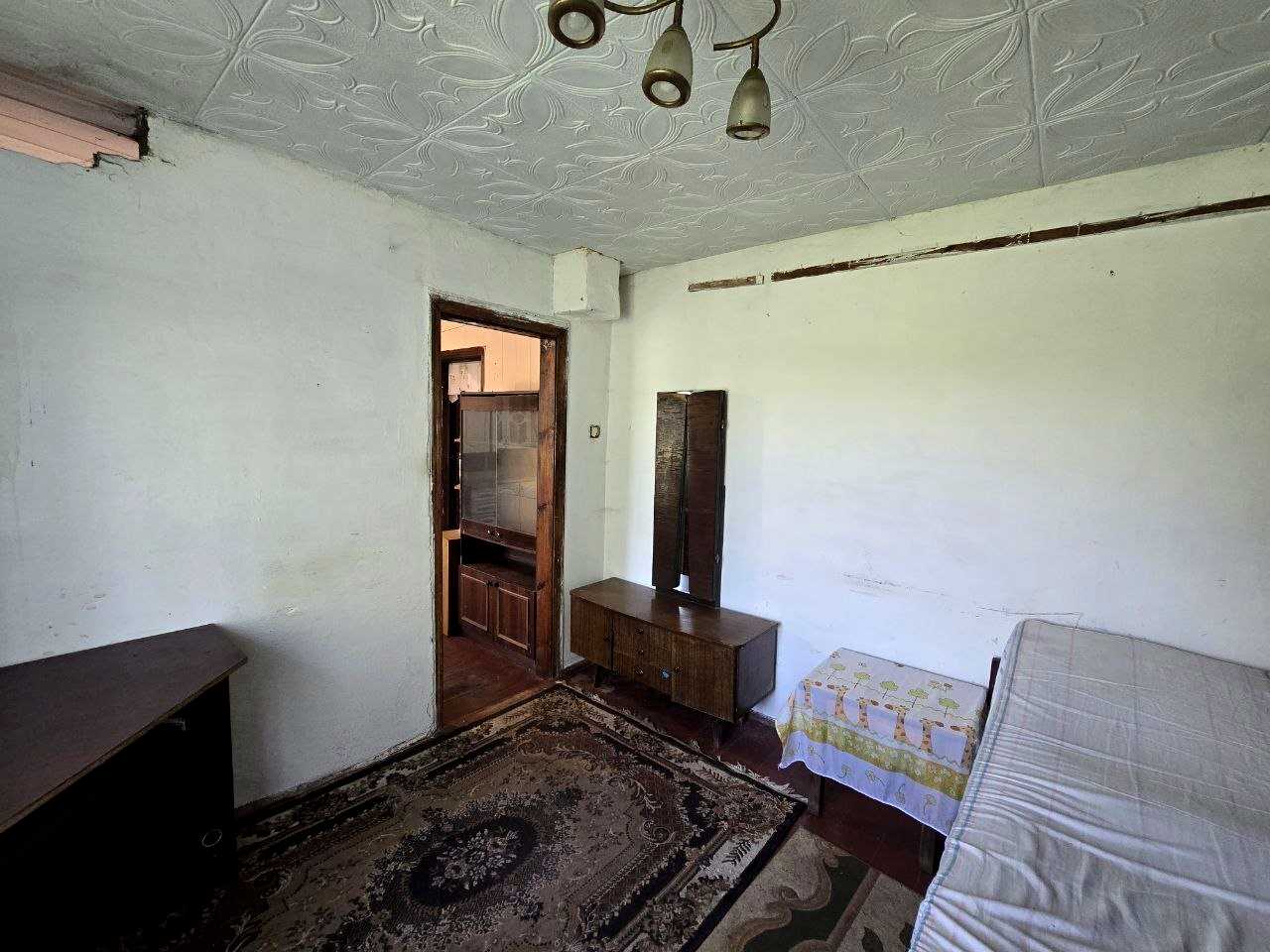1865997642968297
