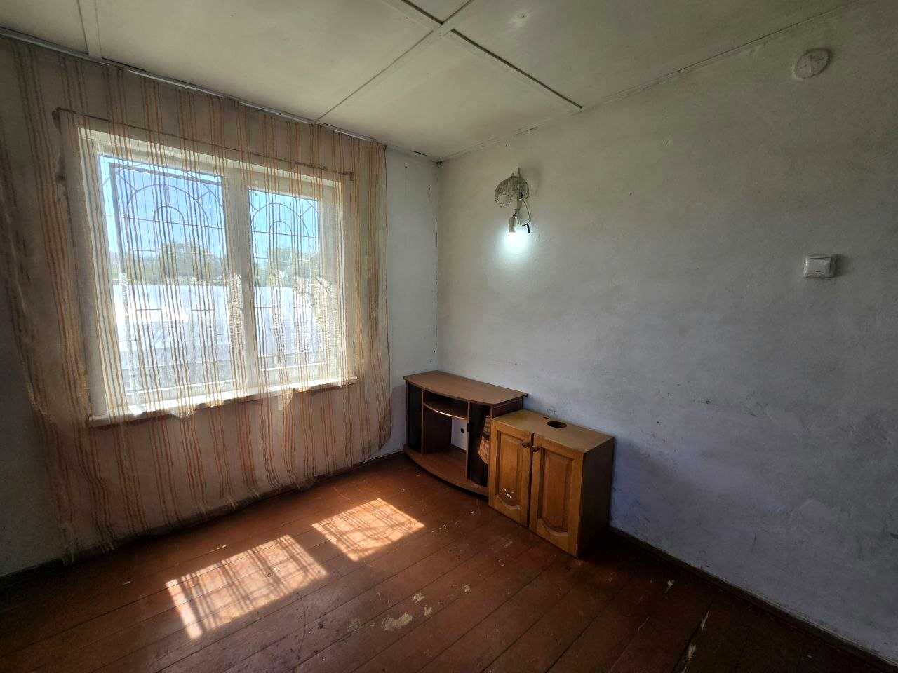 1865997644585615