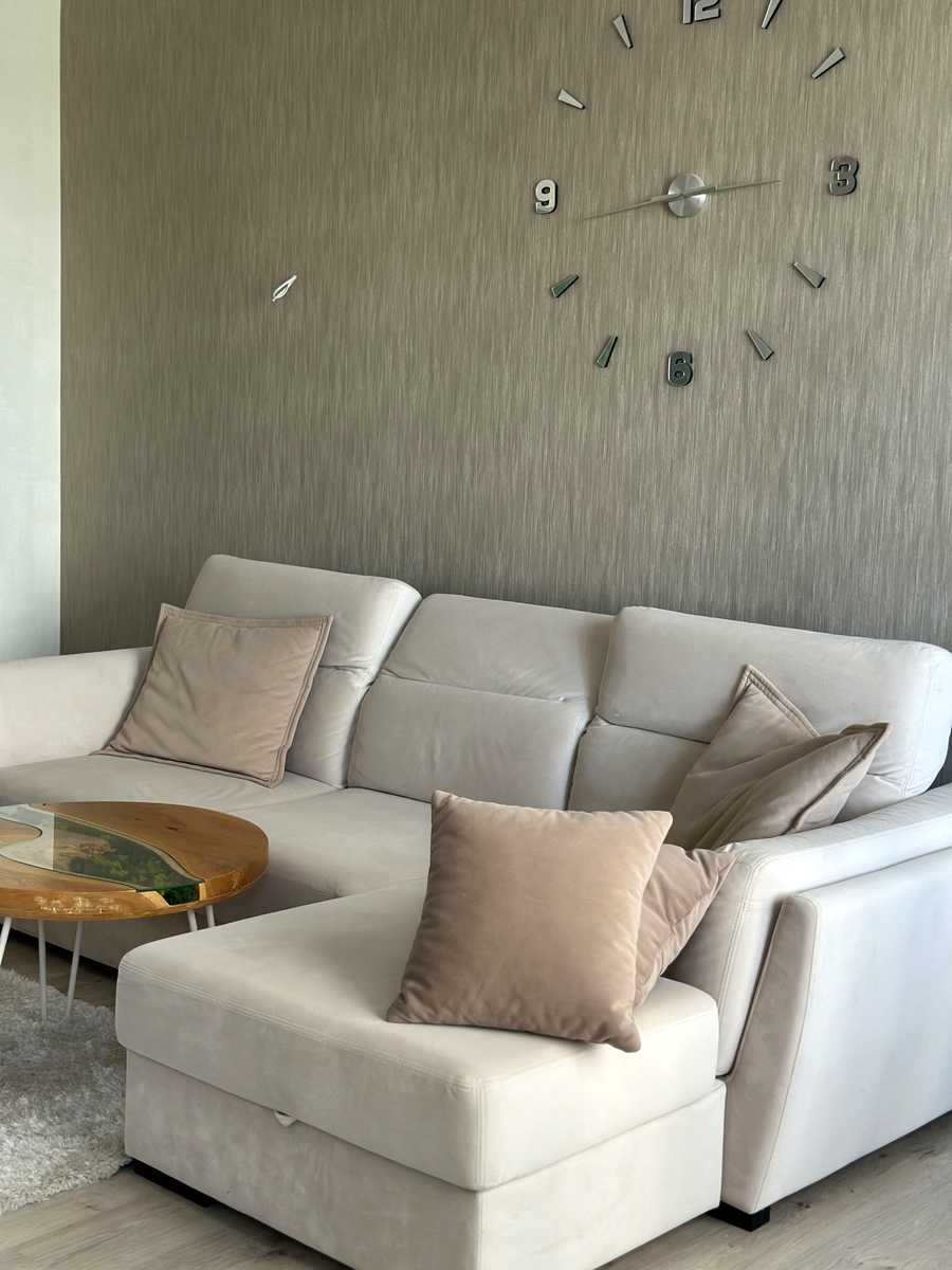 1866010335925457