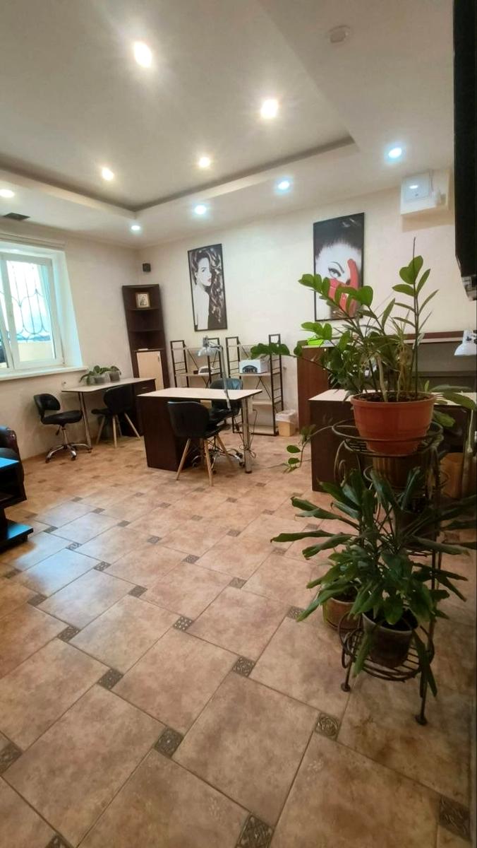 Коммерческая недвижимость по адресу ул. Сахарова (площадь 88,2 м²) Коммерческая недвижимость по адресу ул. Сахарова (площадь 88,2 м²) - Atlanta.ua