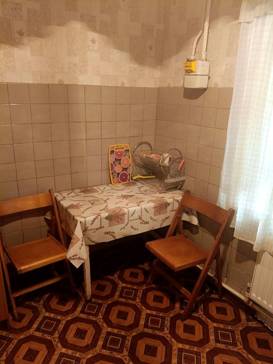 1866083901055192