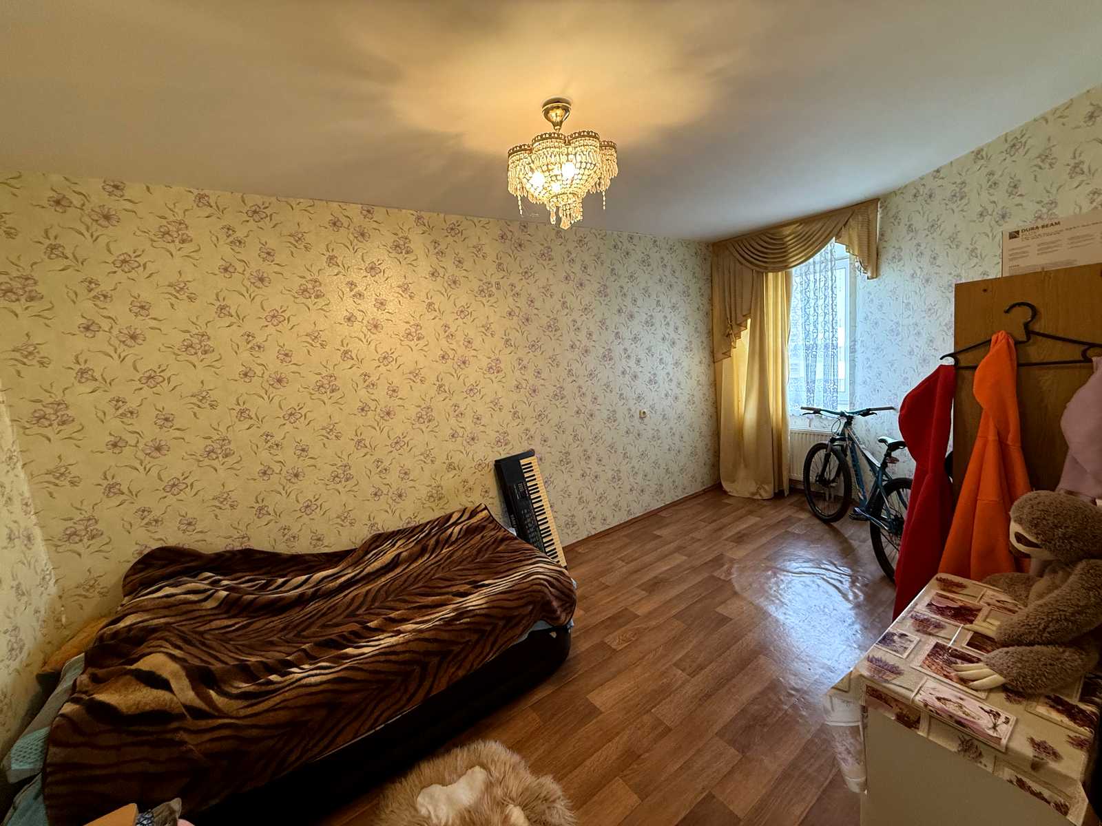 1866092104951901