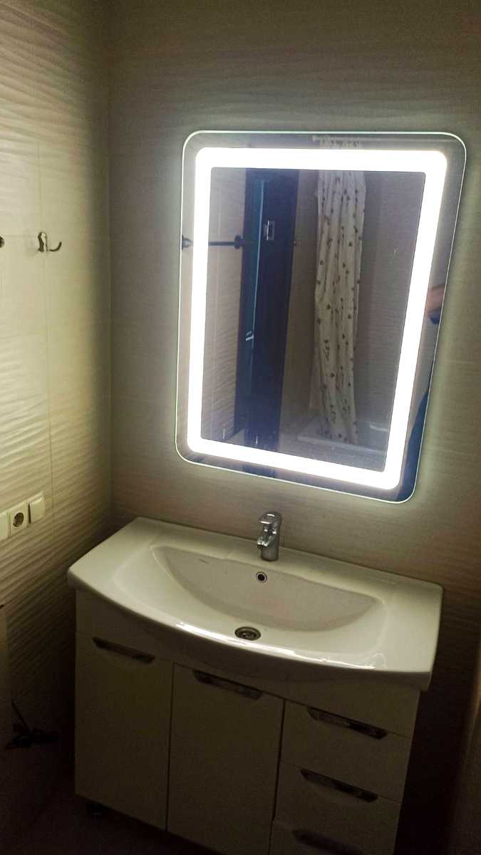 1866095887007430