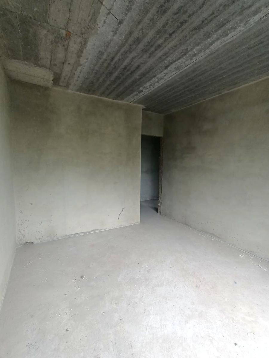 1866146496908549