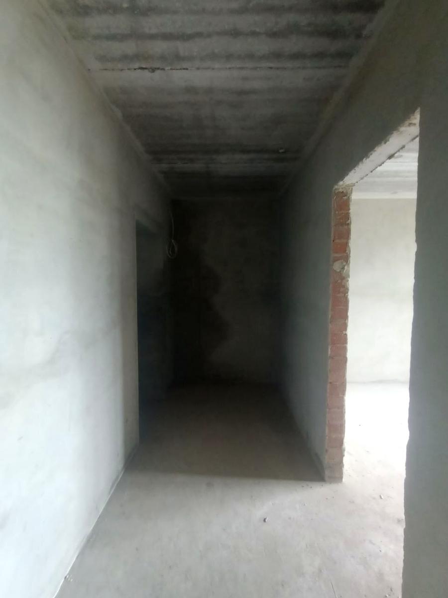 1866146497385487