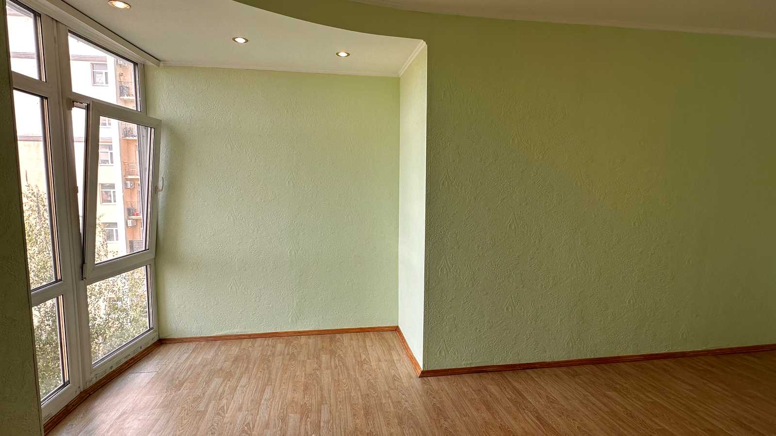 1866147941956436