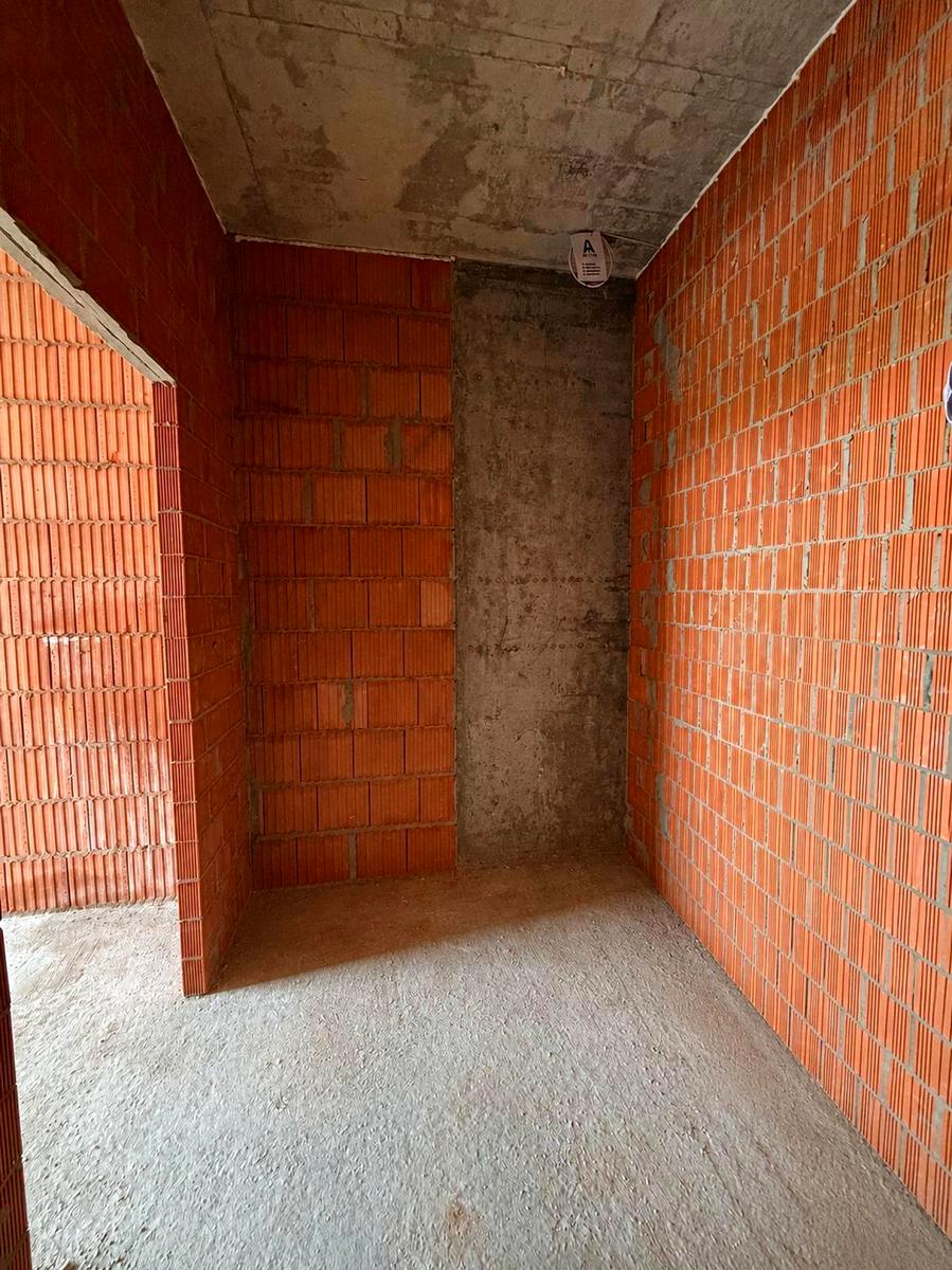 1866150252732623