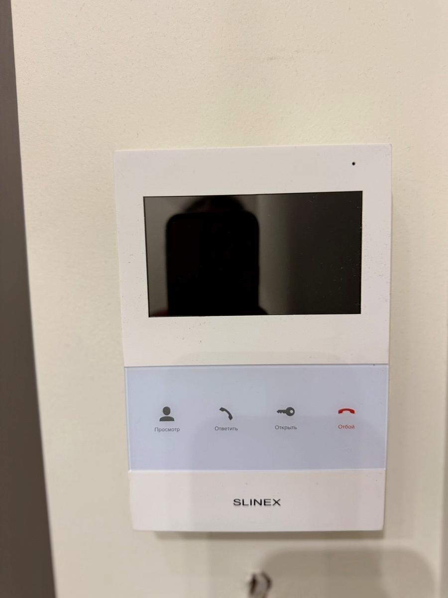 1866151764899440