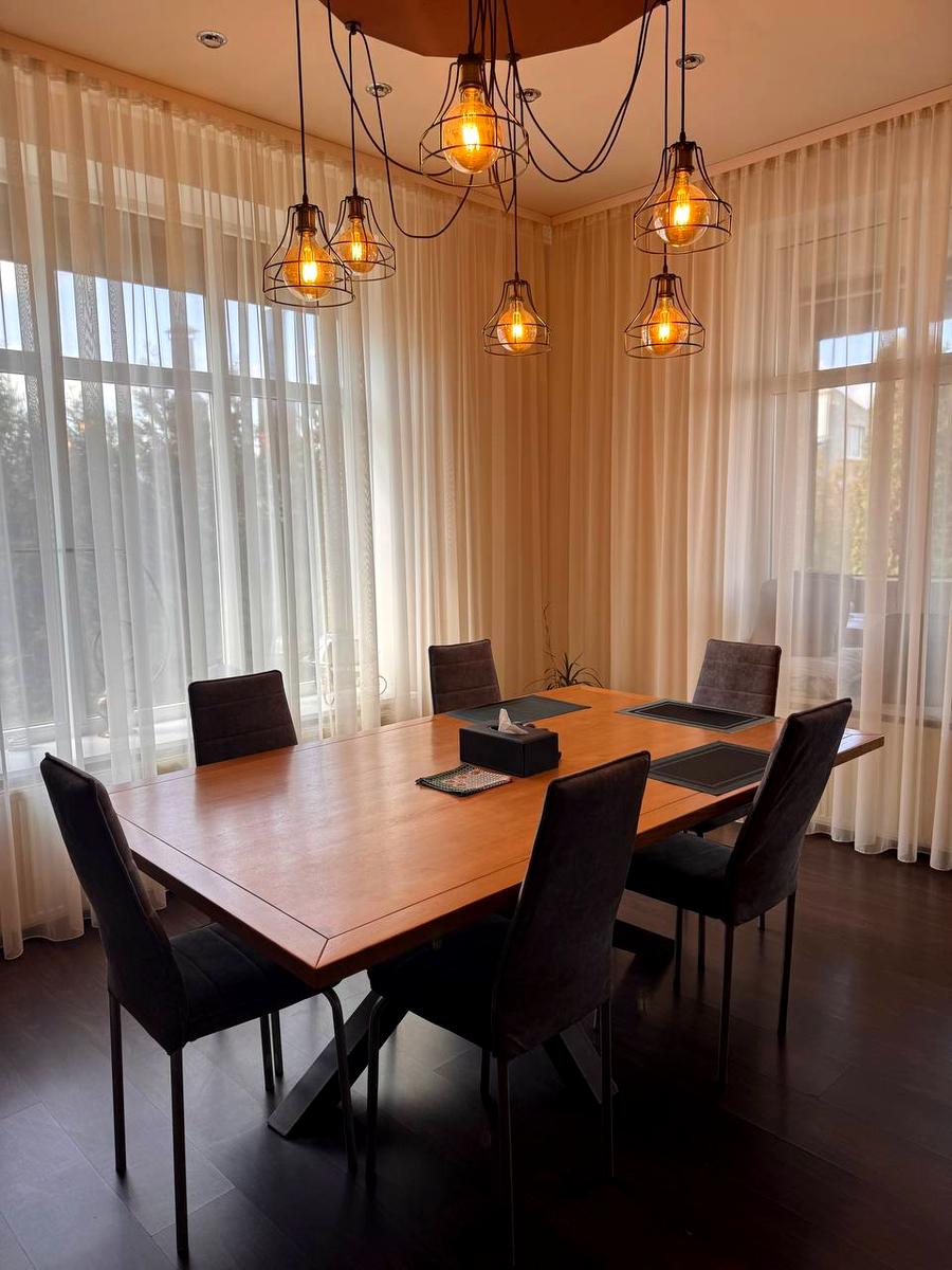 Дом по адресу (площадь 207 м²) Дом по адресу (площадь 207 м²) - Atlanta.ua
