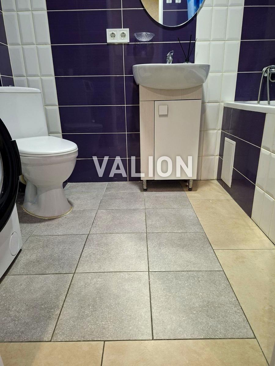 1866154247747085