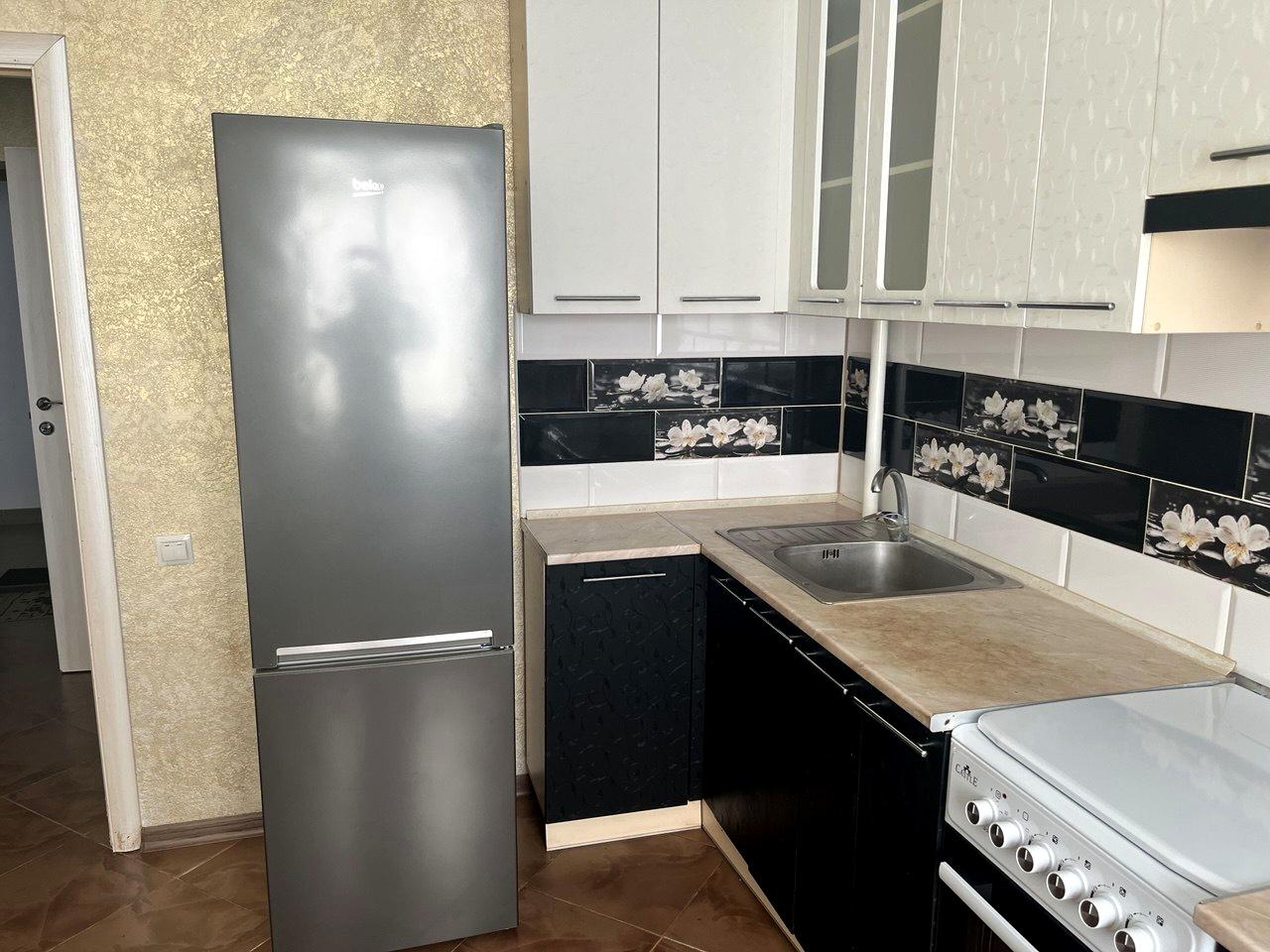 1866157332908214