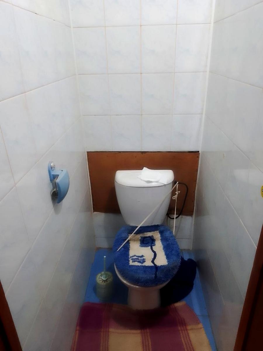 1866161546744440