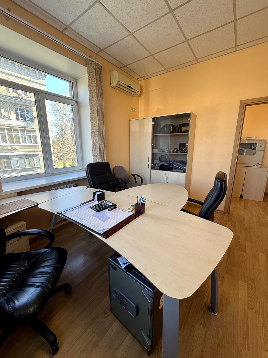 1866165305117063