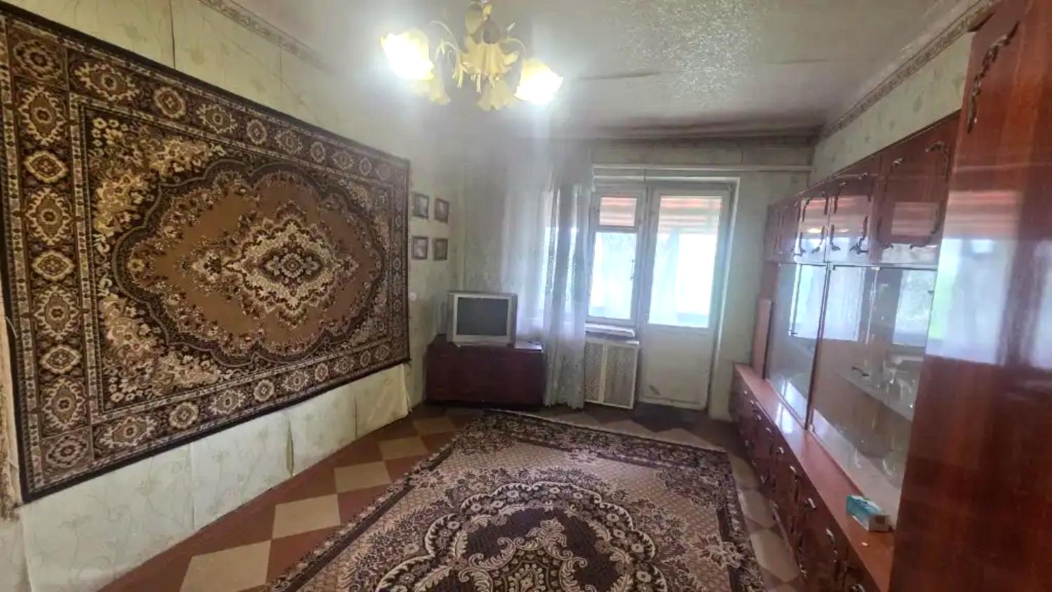 1866166435922679