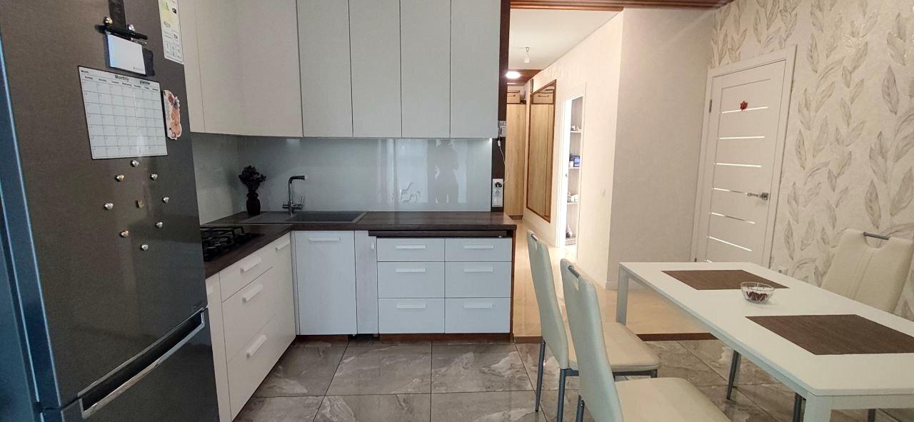 1866173126942513