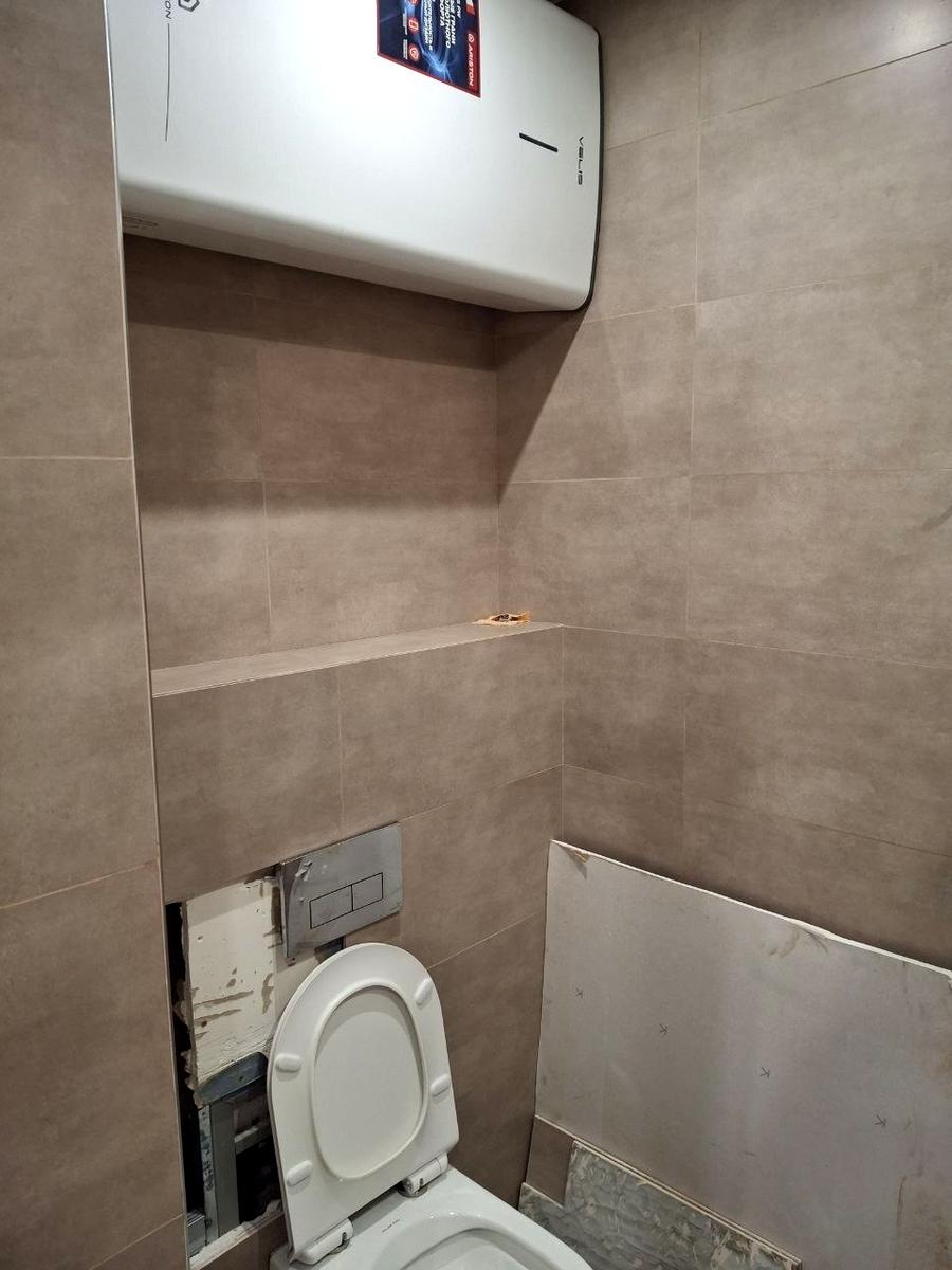 1866175176376411