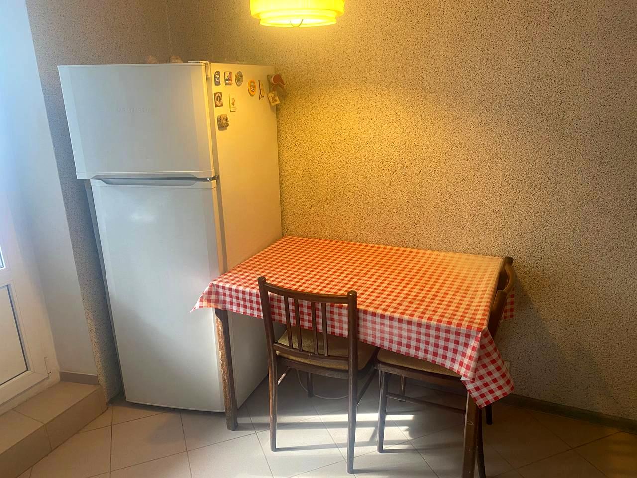 1866176698268107
