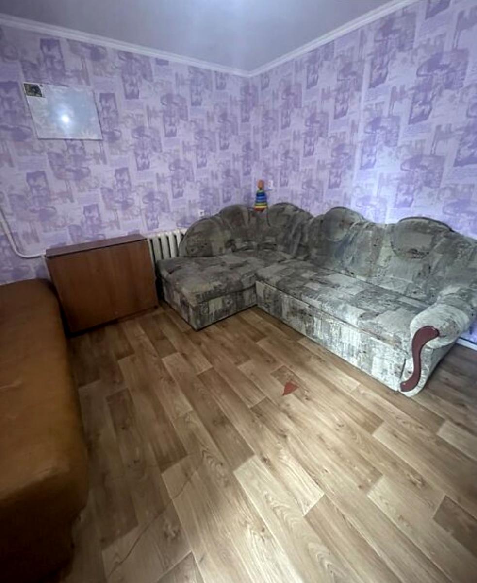 1866183917001050
