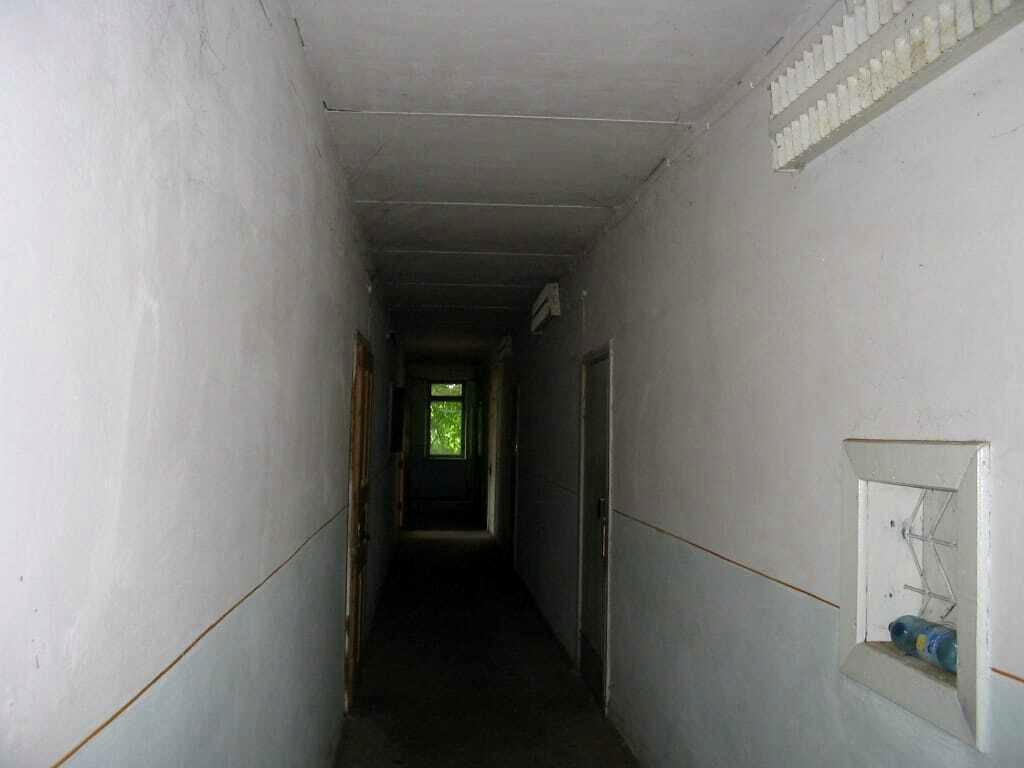 1866226537496872