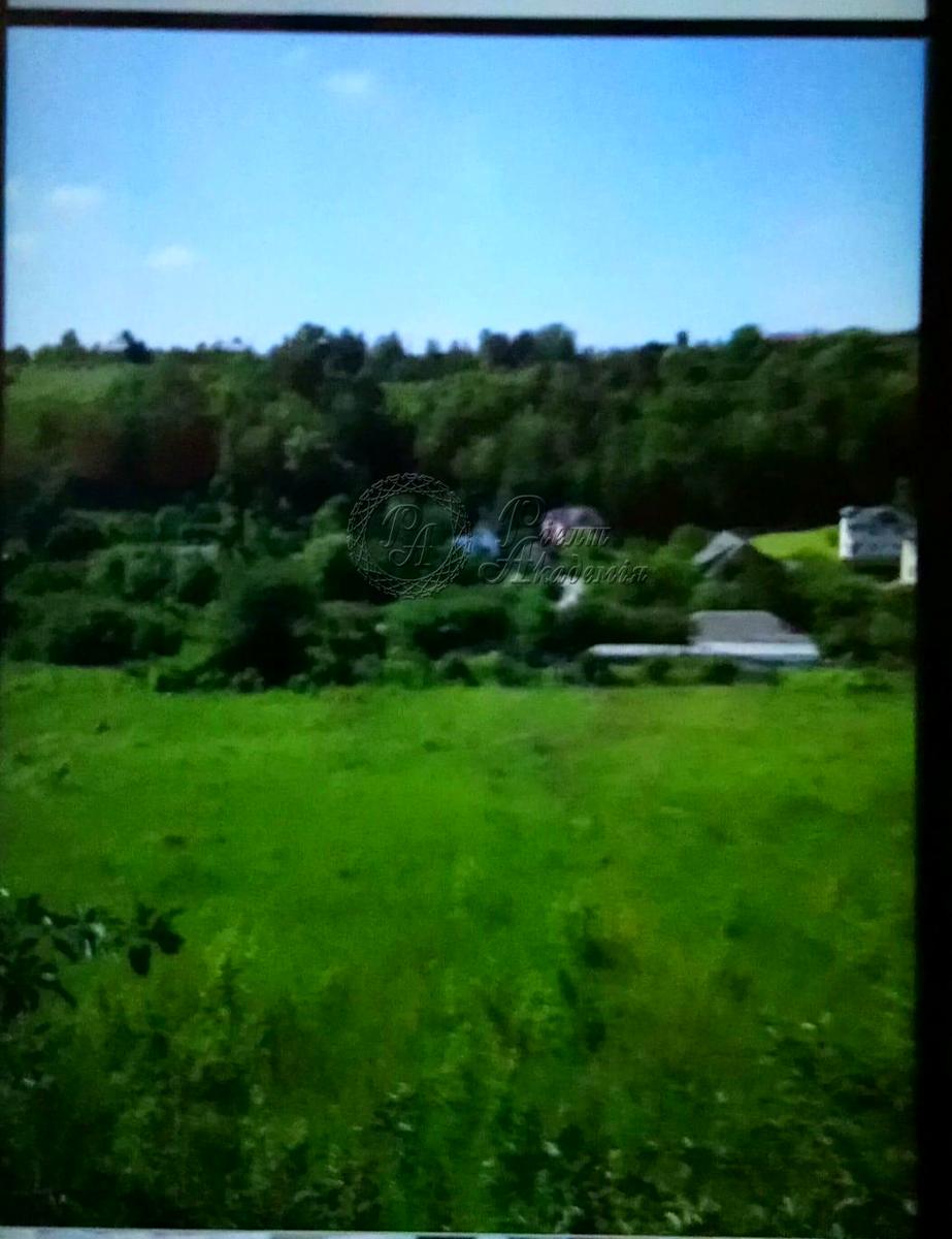 1866245229623743