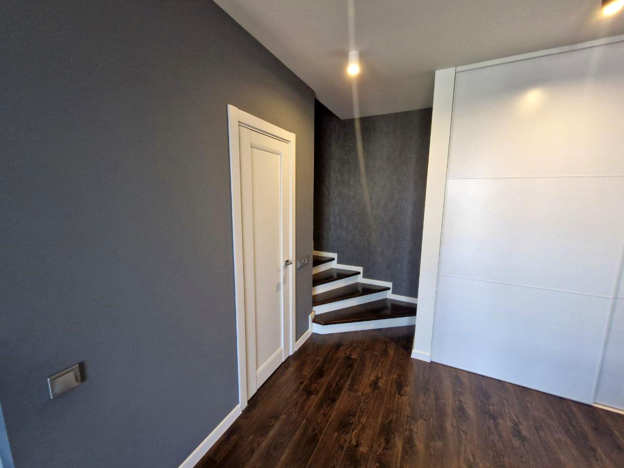 1866245691409148