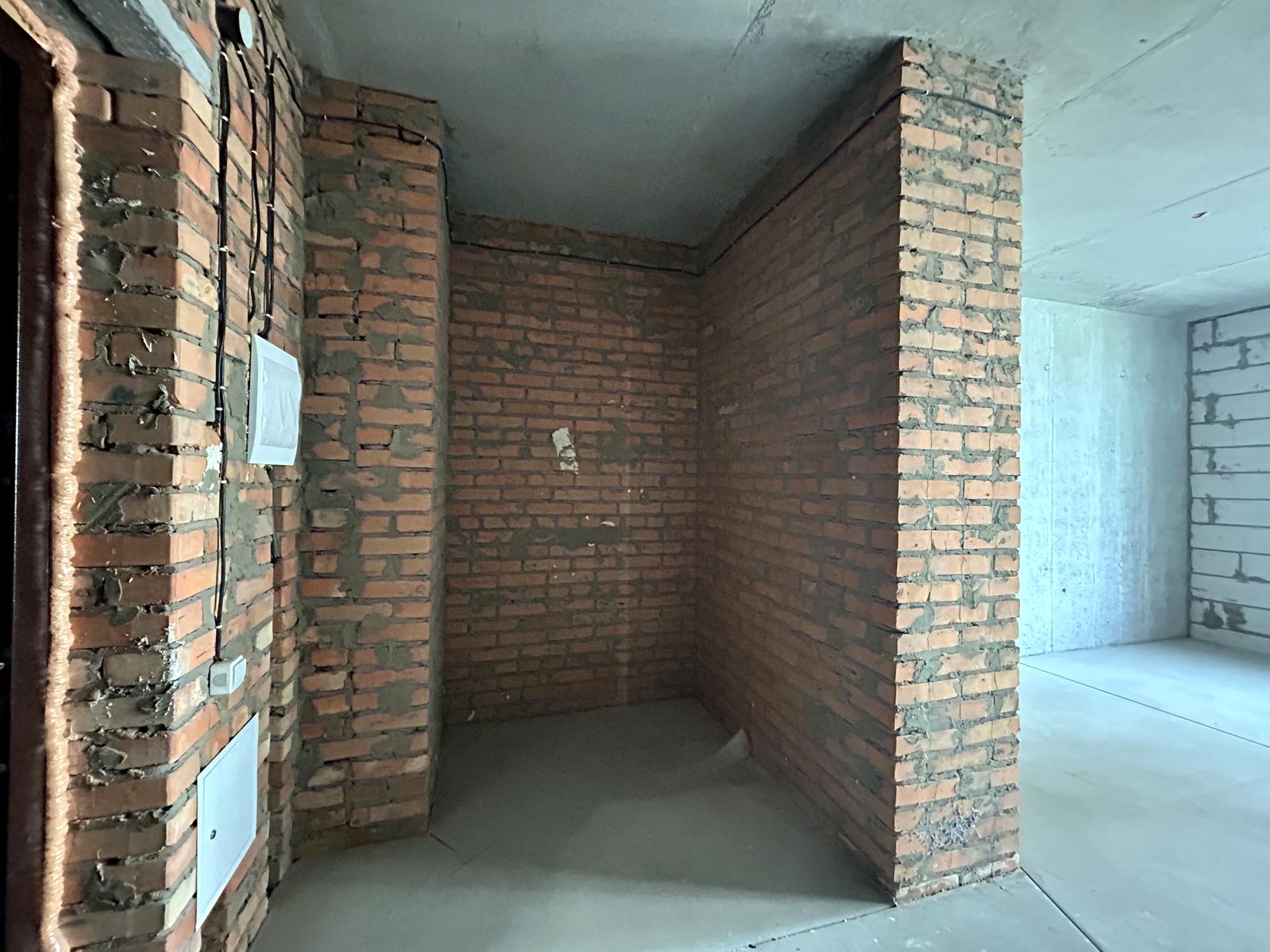 1866245897777982