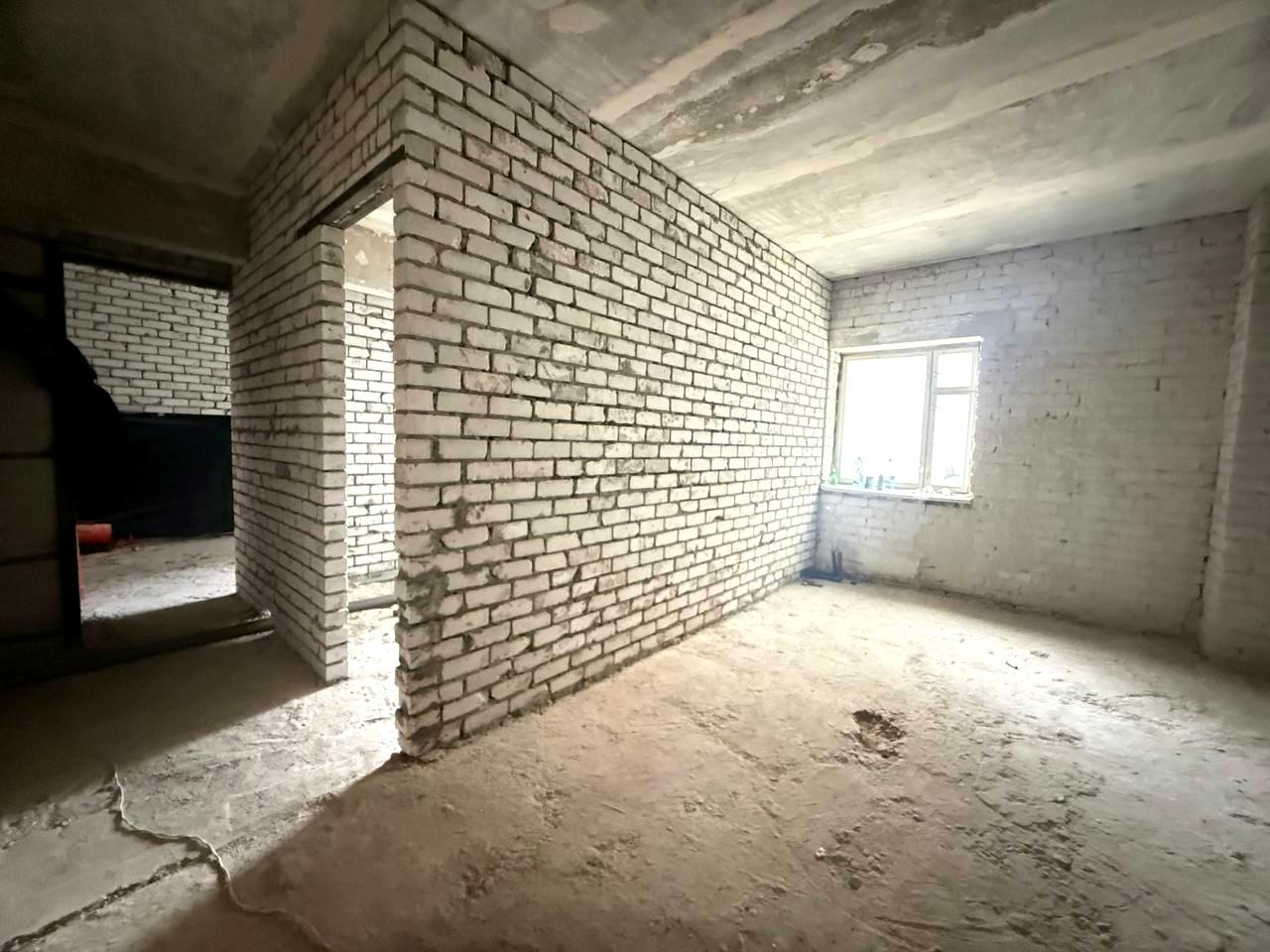 1866246176431530