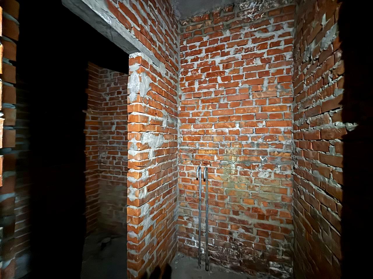 1866252569178940
