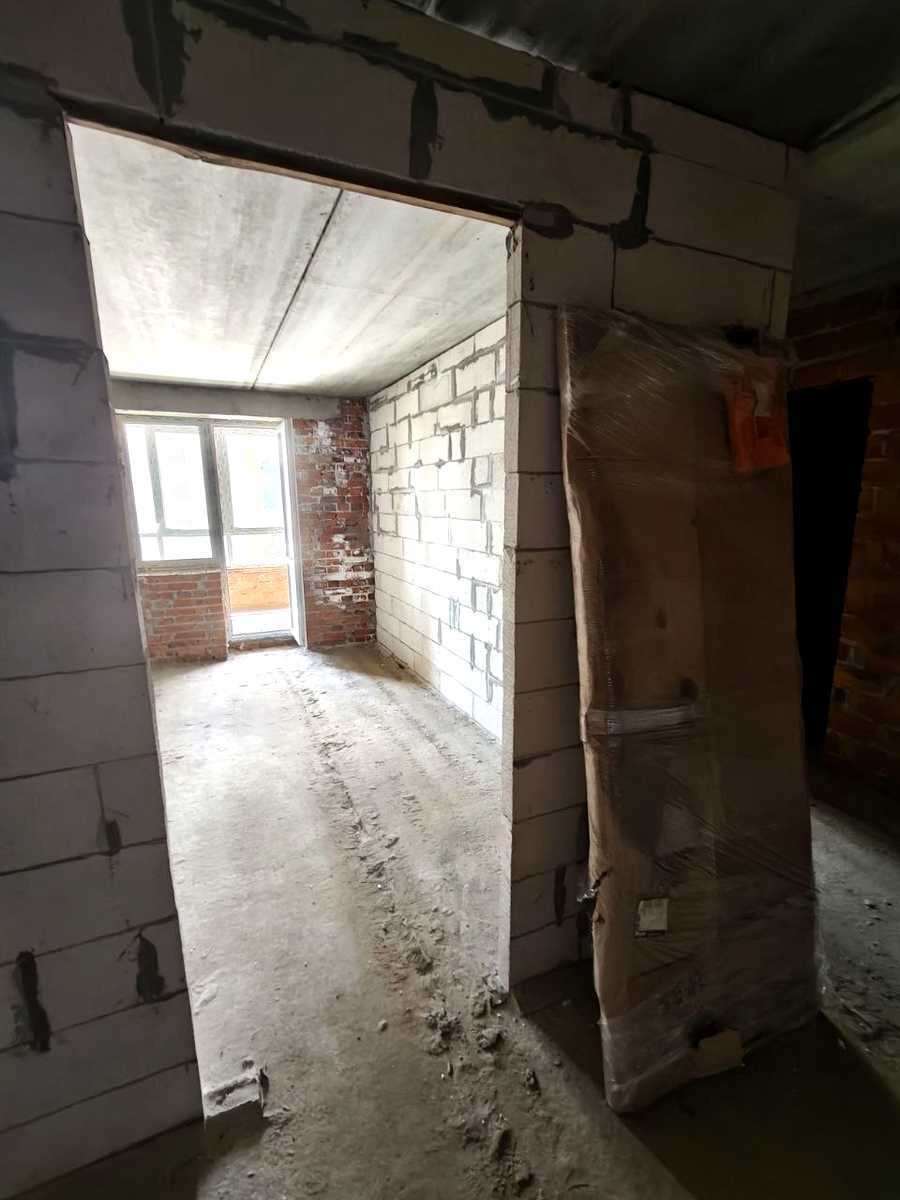 1866252705825163