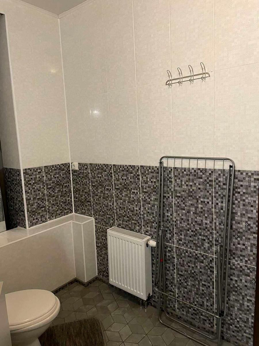 1866257064647967