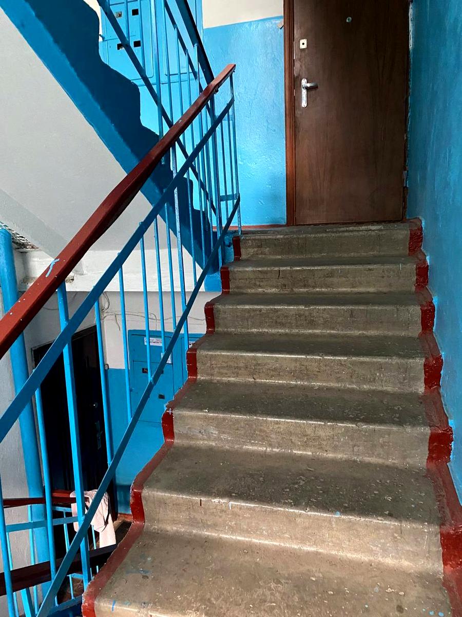 1866259638192884