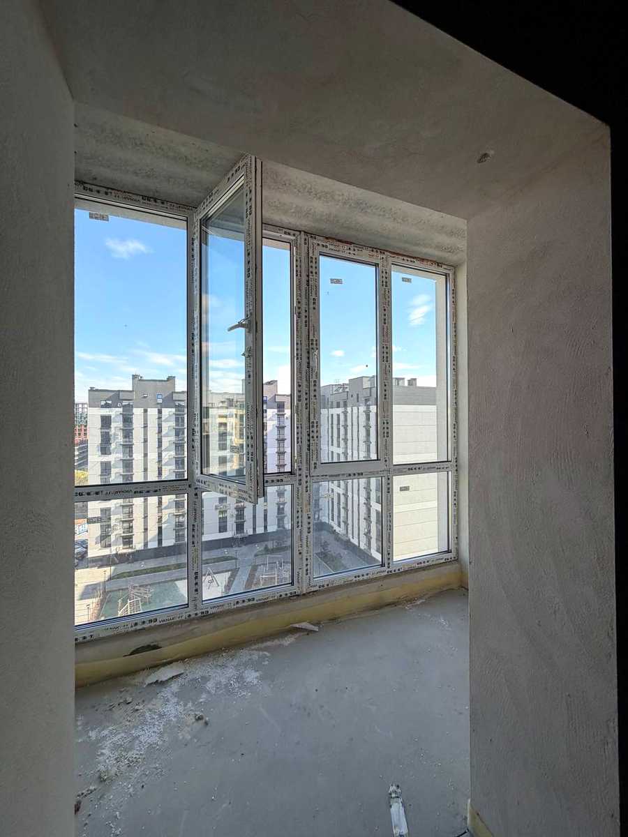1866270833427902