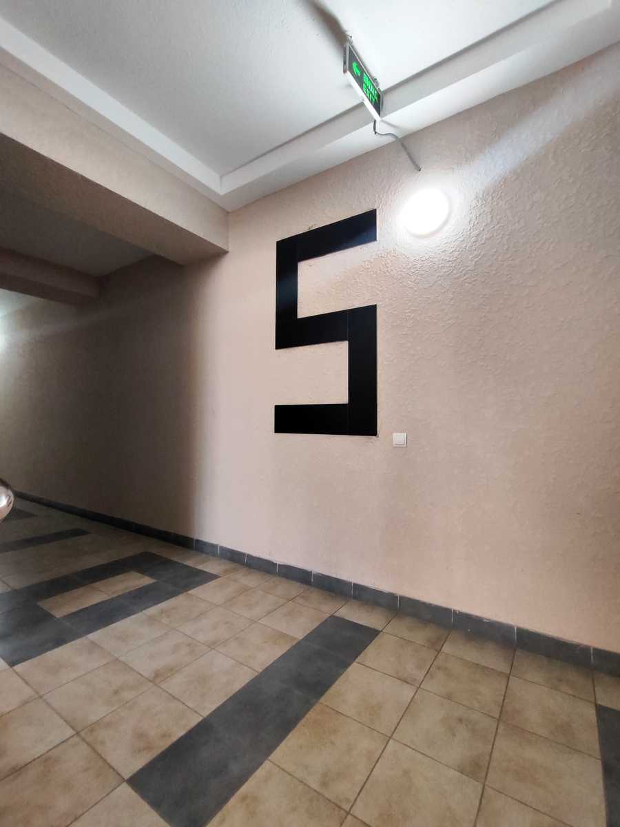 1866276924139569