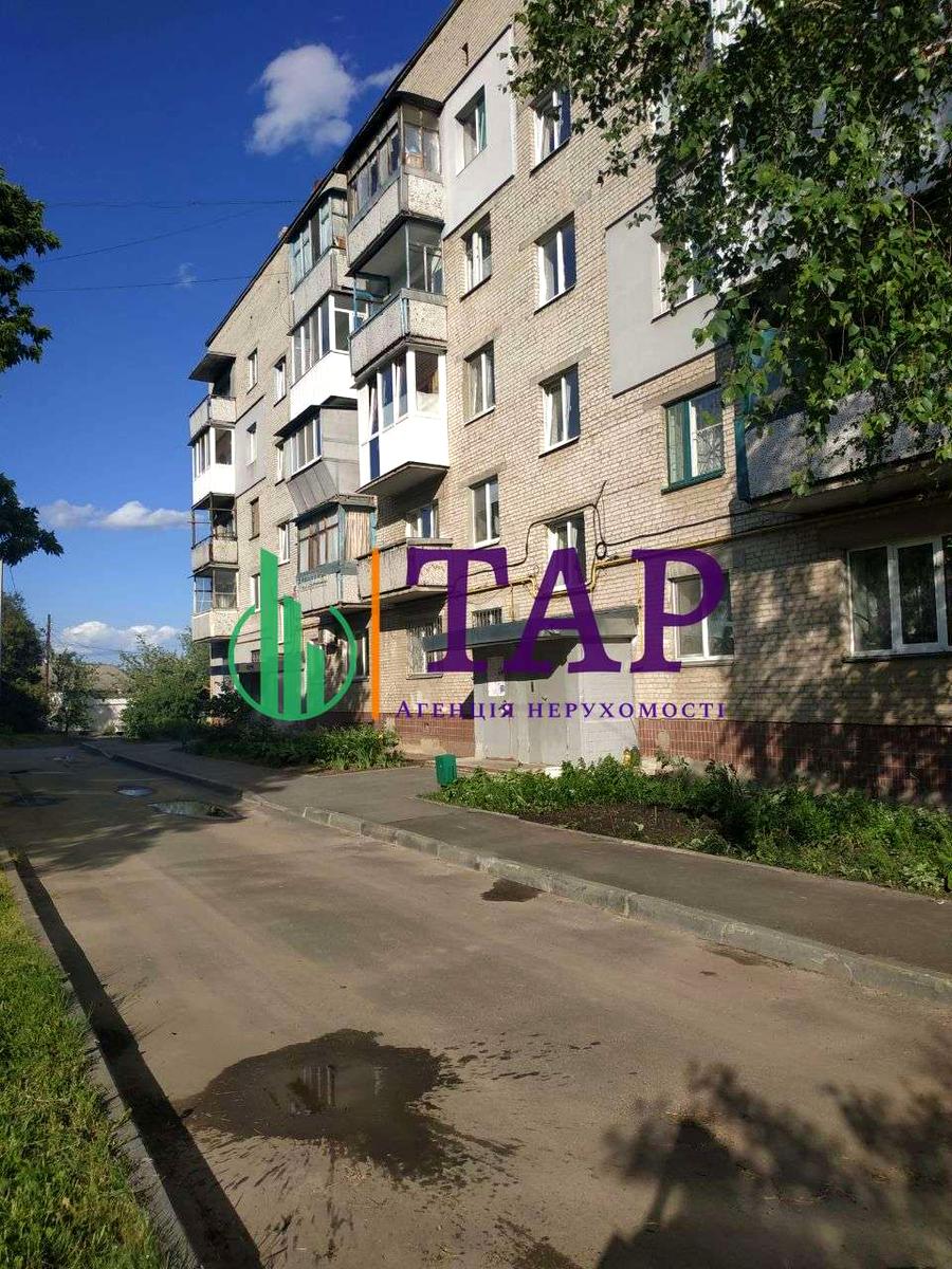 1866327331618482