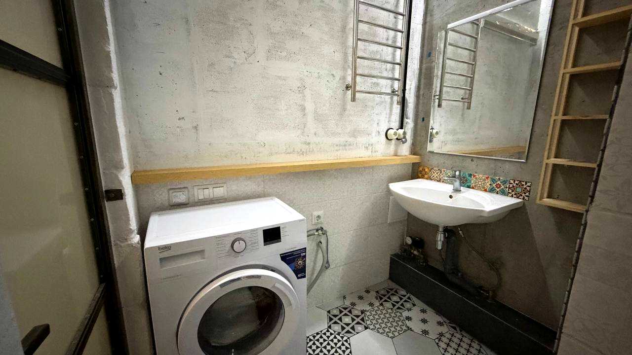 1866333869515358