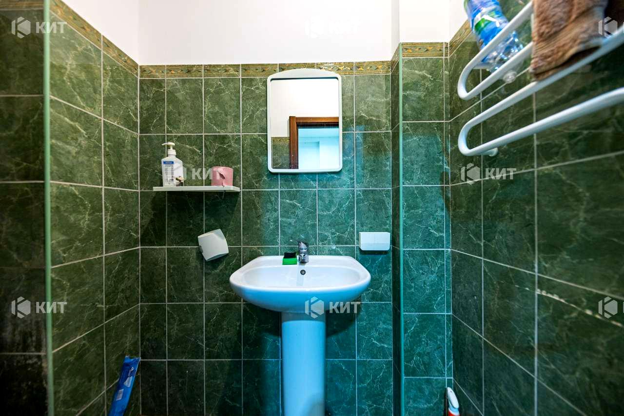 1866334698235981