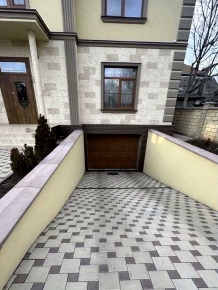 1866335131181994