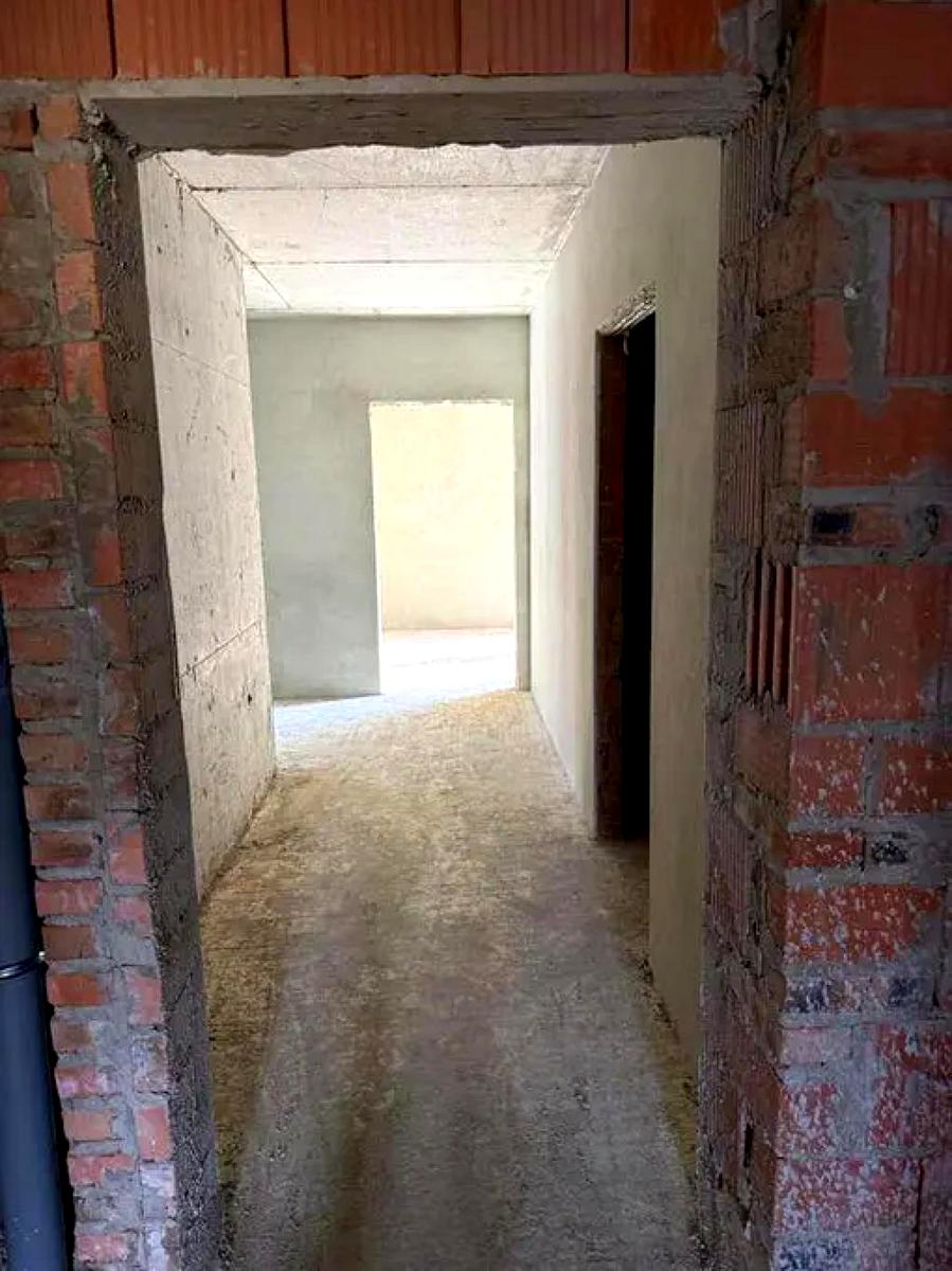 1866335271493293