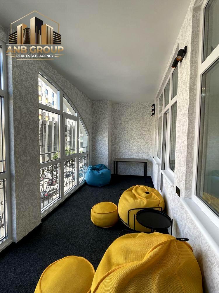 1866342636177357