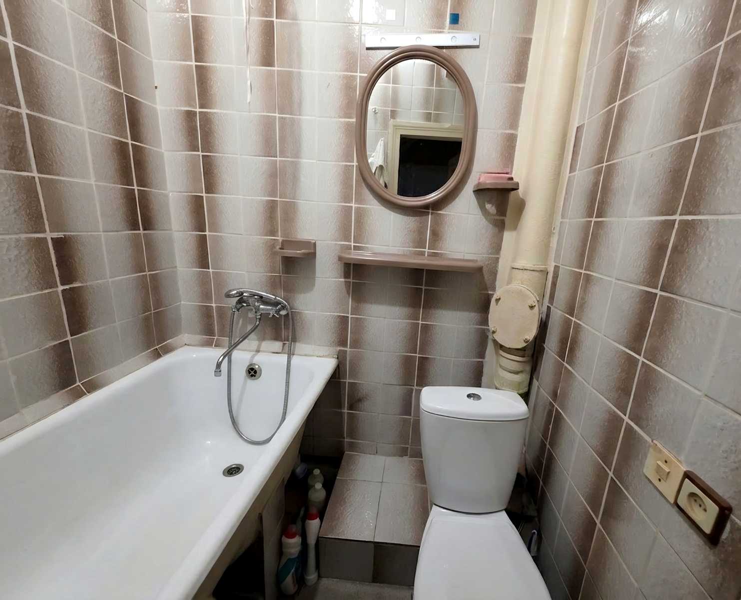 1866364332869248
