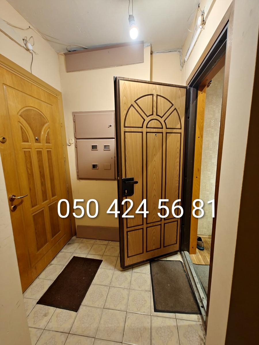 1866423520981043