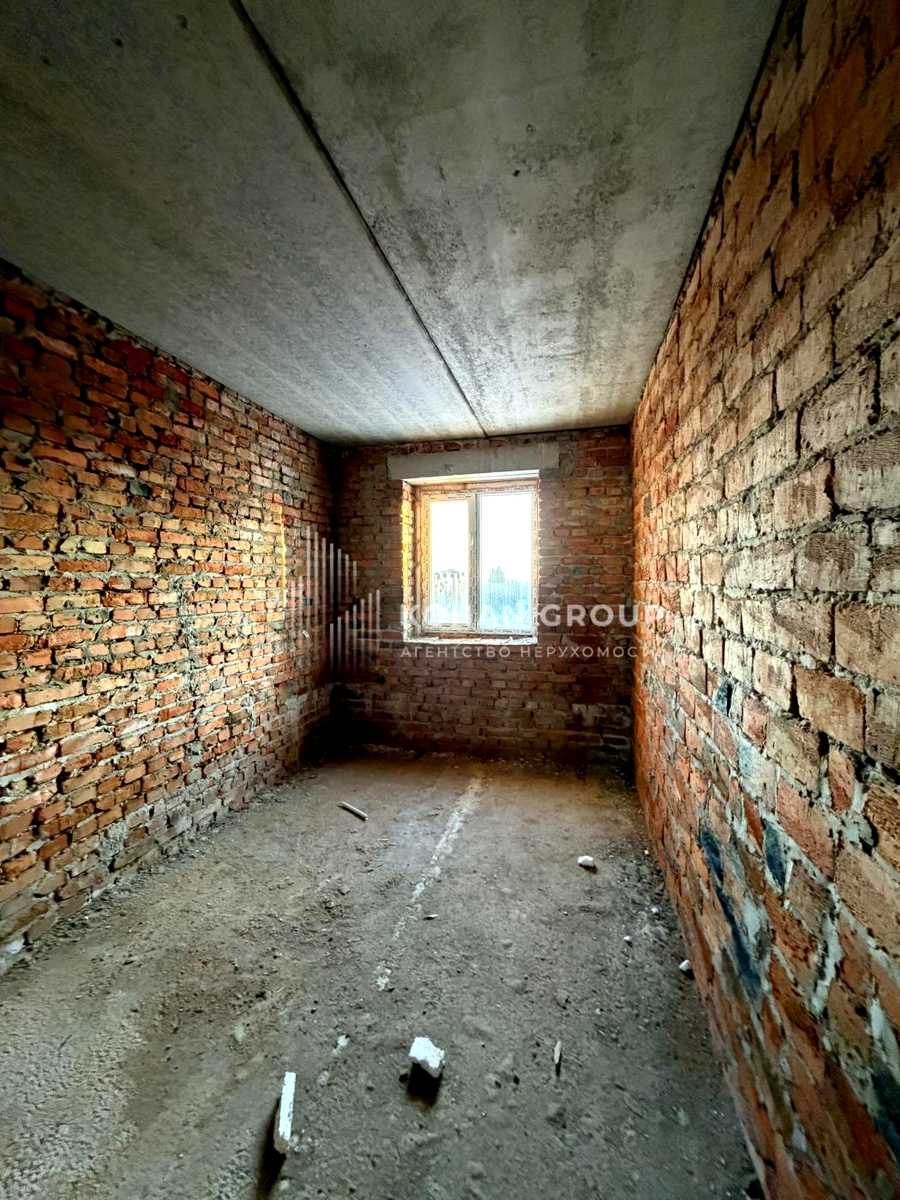 1866427031026717