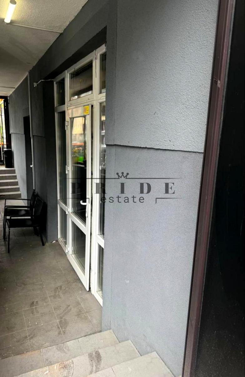 1866428049419911
