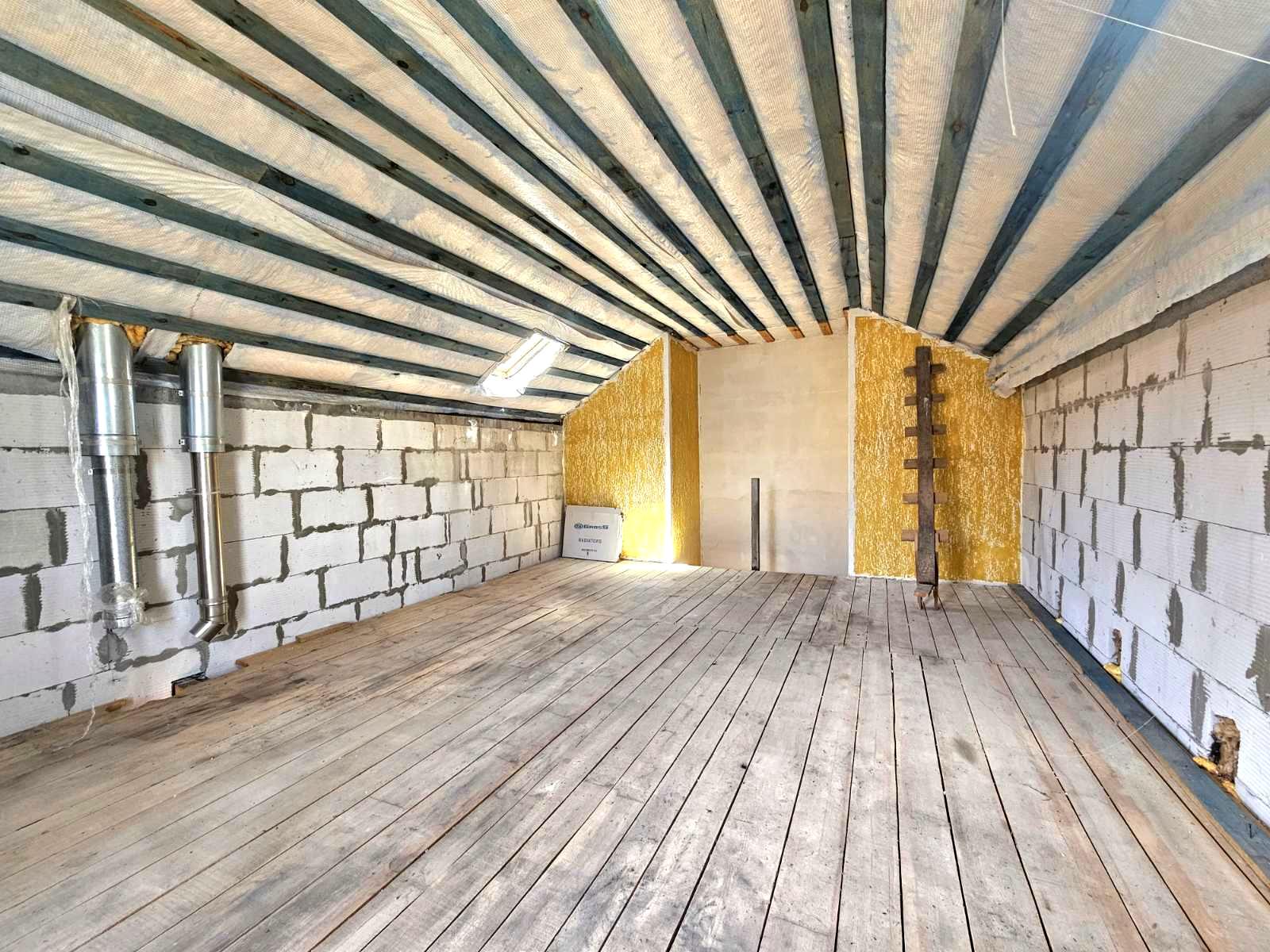 1866428091899678