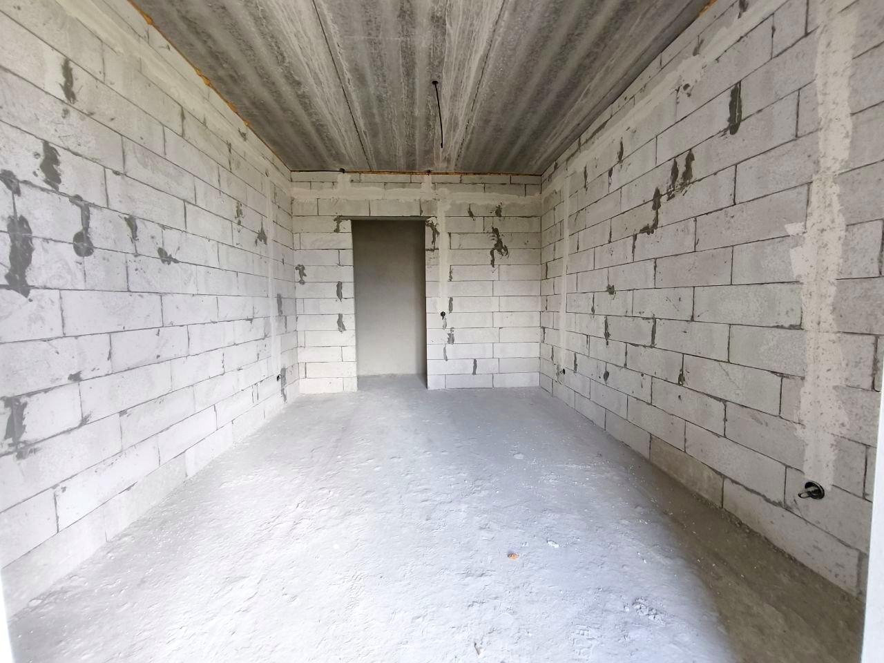 1866428622241940