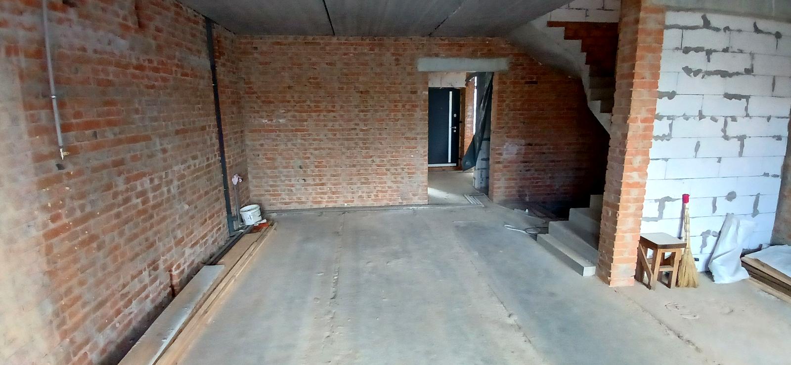 1866428762205708